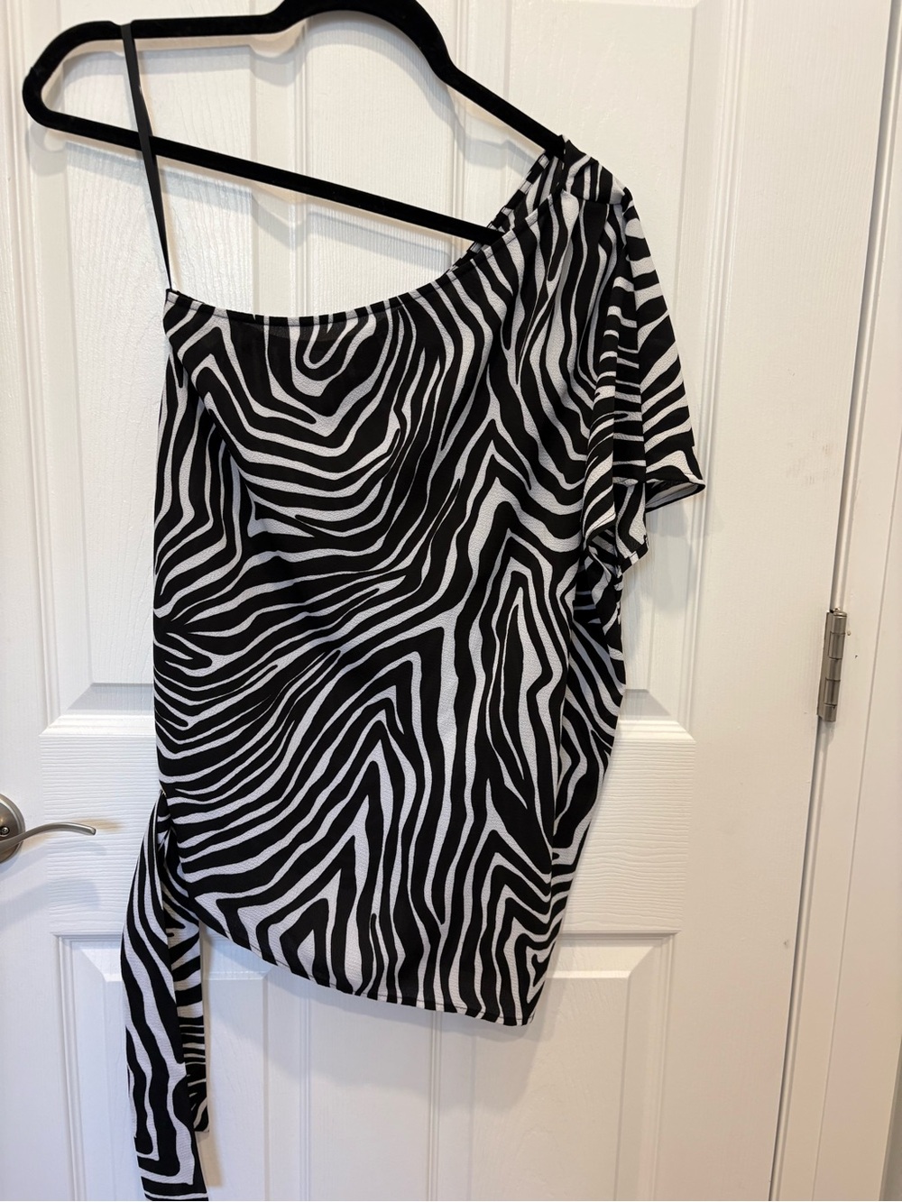 Micheal Kors One-Shoulder Zebra Print Top - Black & White #1127